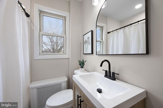 740 16TH AVE, Prospect Park, PA 19076