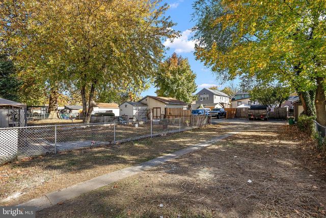 740 16TH AVE, Prospect Park, PA 19076