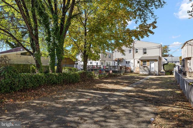 740 16TH AVE, Prospect Park, PA 19076