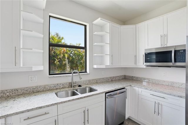 2303 18th PL, Cape Coral, FL 33993