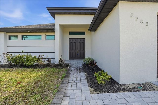 2303 18th PL, Cape Coral, FL 33993