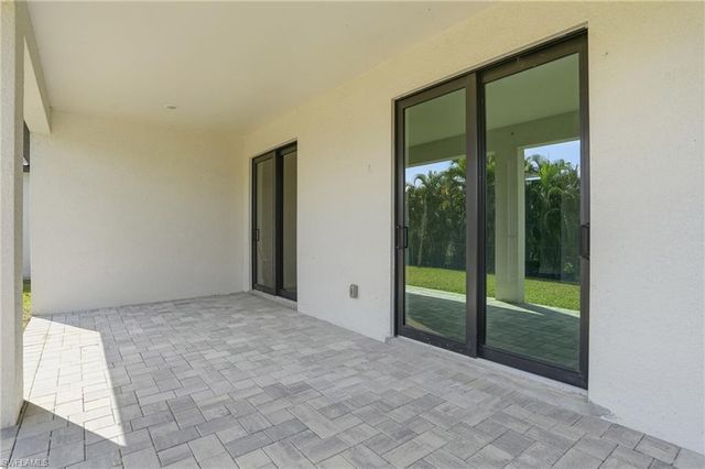 2303 18th PL, Cape Coral, FL 33993