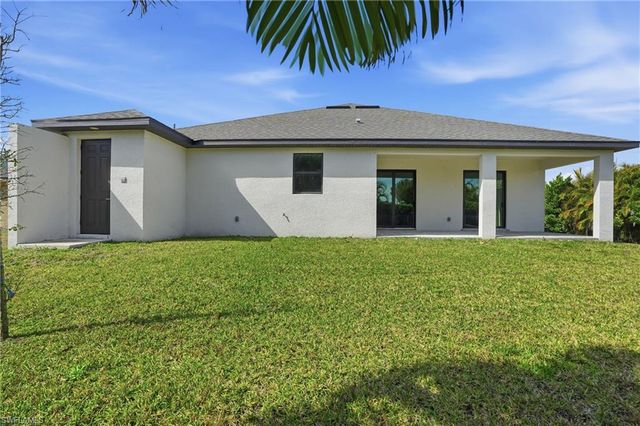 2303 18th PL, Cape Coral, FL 33993