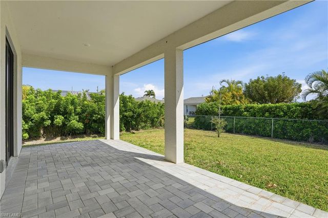 2303 18th PL, Cape Coral, FL 33993
