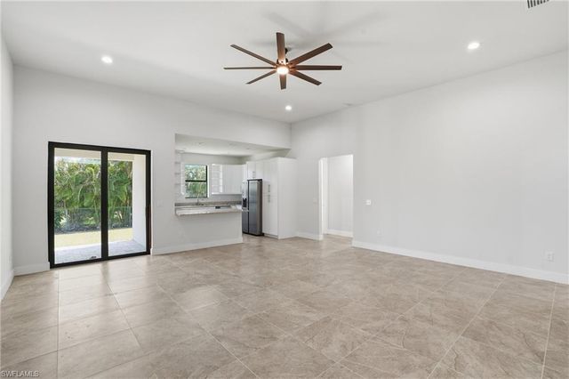 2303 18th PL, Cape Coral, FL 33993
