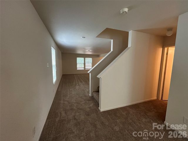 3015 Meadow Knoll Drive, Charlotte, NC 28269