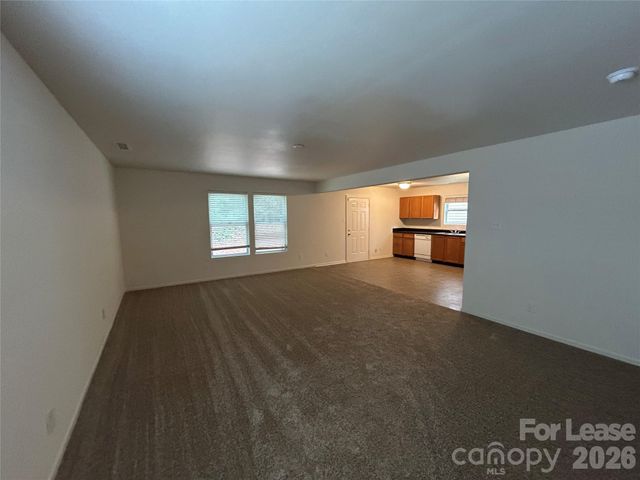 3015 Meadow Knoll Drive, Charlotte, NC 28269