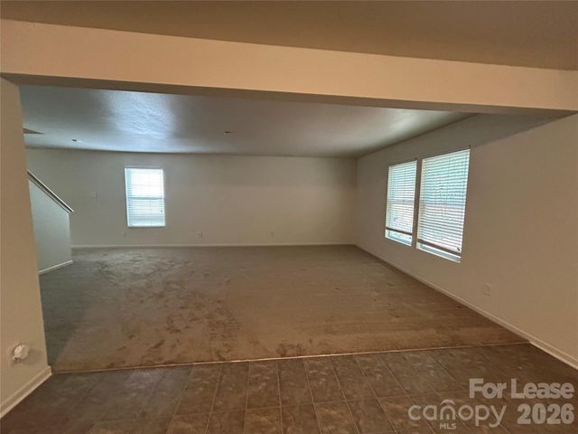 3015 Meadow Knoll Drive, Charlotte, NC 28269