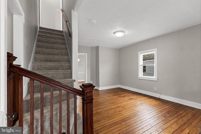 218 E LINDEN ST, Clayton, NJ 08312