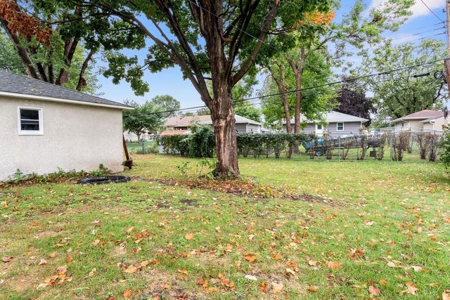 6270 6th Street NE, Fridley, MN 55432