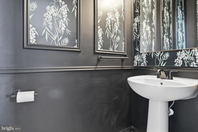 332 BRUAW DR, York, PA 17406