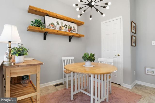 332 BRUAW DR, York, PA 17406