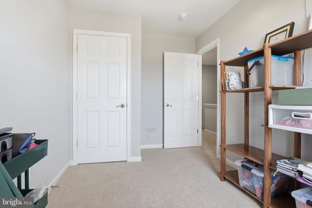 332 BRUAW DR, York, PA 17406