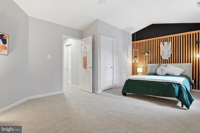 332 BRUAW DR, York, PA 17406