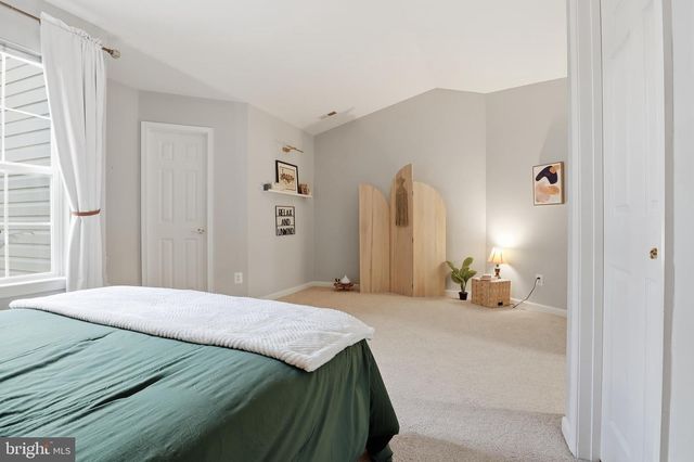 332 BRUAW DR, York, PA 17406