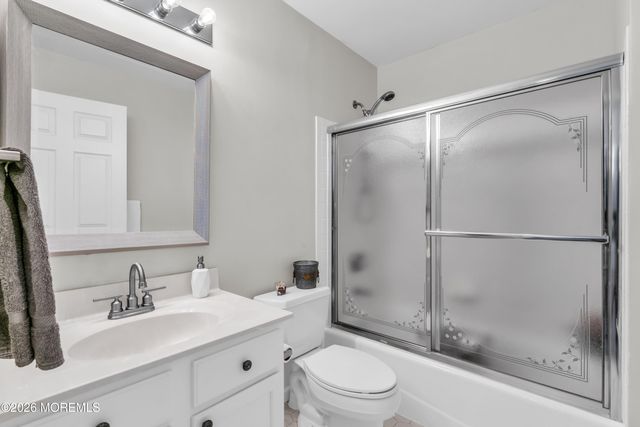 2924 Crestview Lane, Toms River, NJ 08755