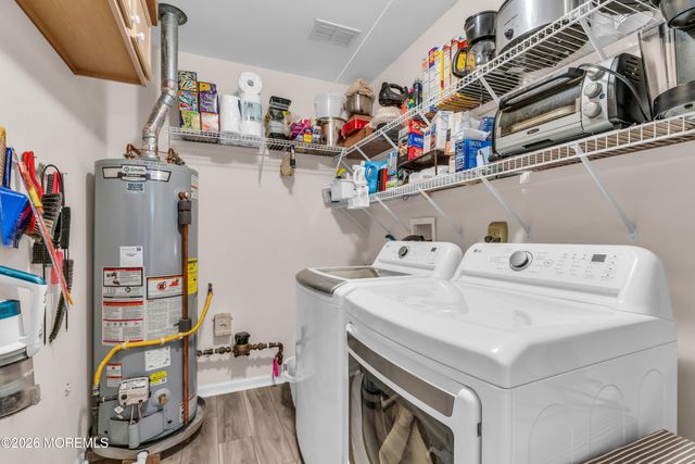 2924 Crestview Lane, Toms River, NJ 08755