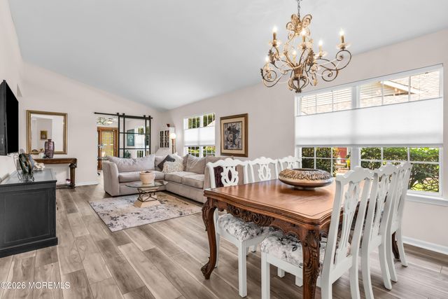 2924 Crestview Lane, Toms River, NJ 08755