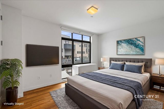 14 Hope Street 3F, Brooklyn, NY 11211