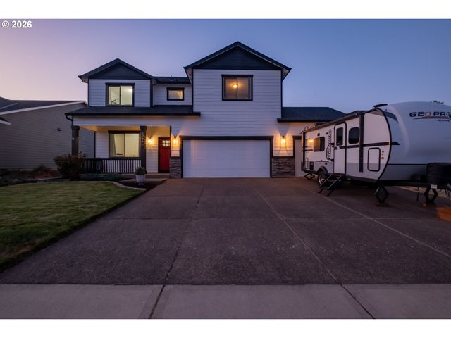 3001 MILLERSBURG Dr, Albany, OR 97321