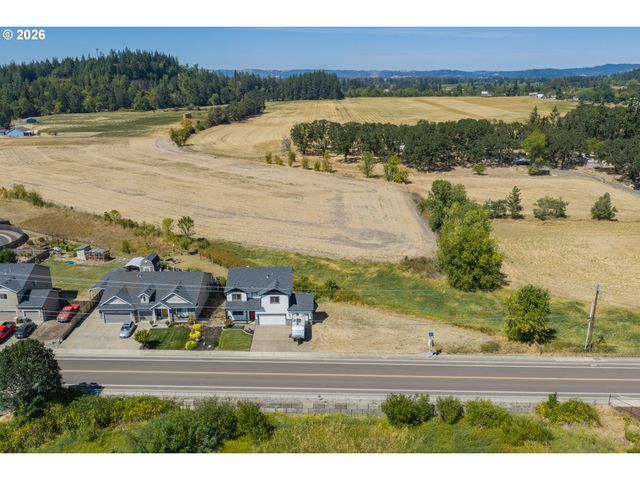 3001 MILLERSBURG Dr, Albany, OR 97321