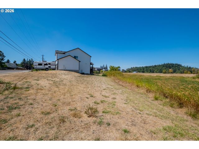3001 MILLERSBURG Dr, Albany, OR 97321