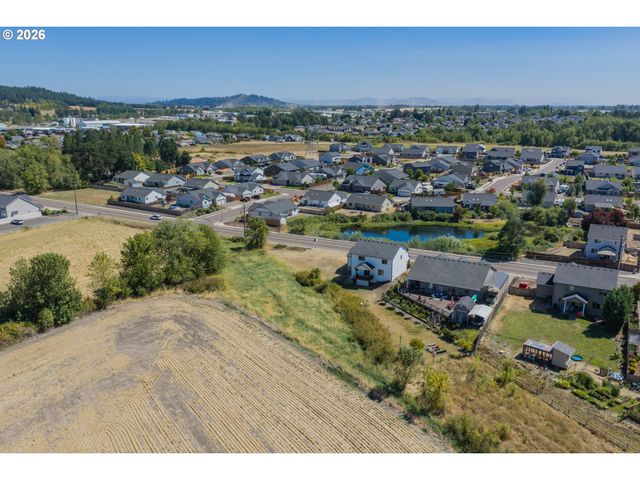 3001 MILLERSBURG Dr, Albany, OR 97321