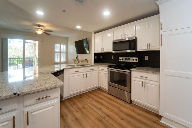 4000 Grande Vista Blvd 15-124, St Augustine, FL 32084