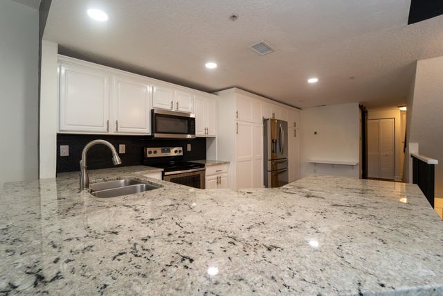 4000 Grande Vista Blvd 15-124, St Augustine, FL 32084