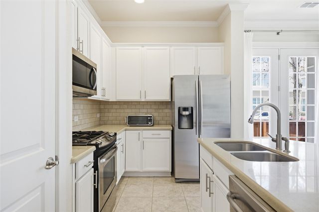 3900 Threadgill ST 2, Austin, TX 78723