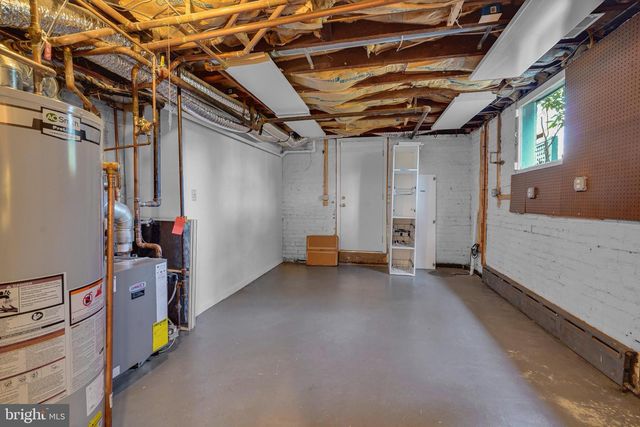 10312 KENSINGTON PKWY, Kensington, MD 20895