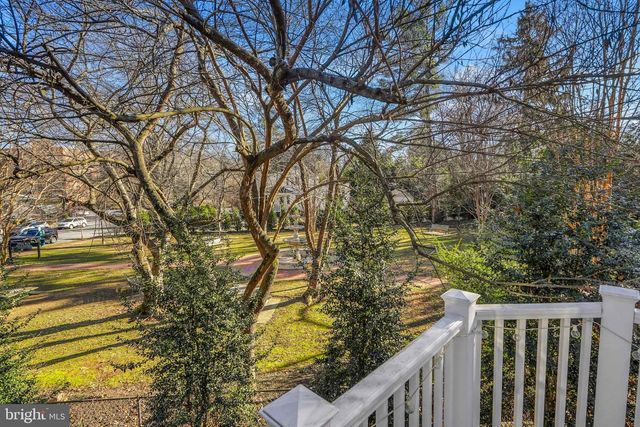 10312 KENSINGTON PKWY, Kensington, MD 20895