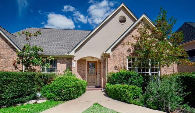 3411 Honeylocust Drive, Sugar Land, TX 77479