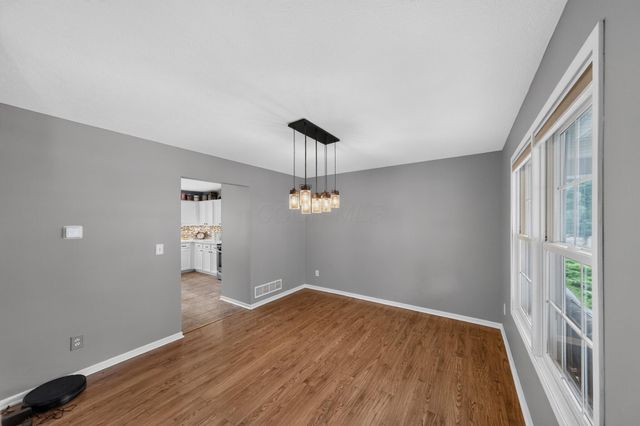 113 N Ruby Red Lane, 8852, Delaware, OH 43015