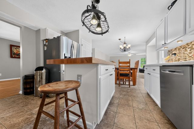 113 N Ruby Red Lane, 8852, Delaware, OH 43015