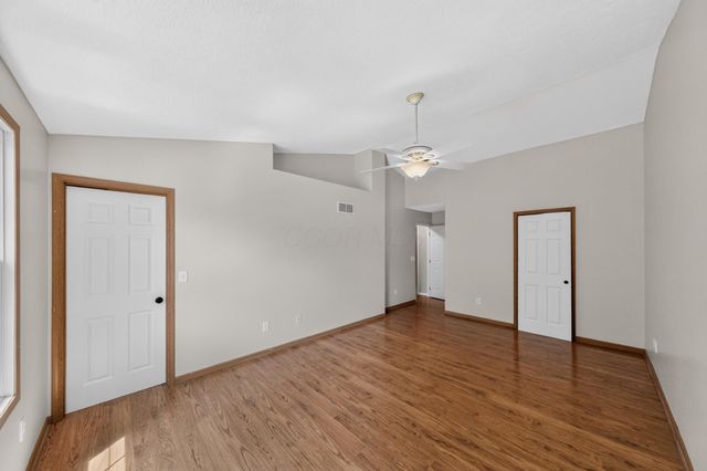 113 N Ruby Red Lane, 8852, Delaware, OH 43015