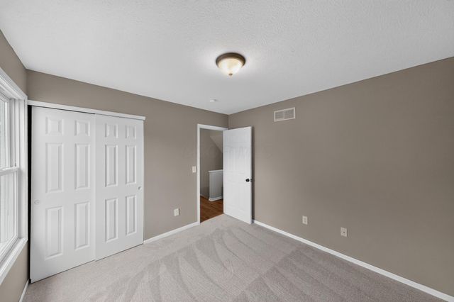 113 N Ruby Red Lane, 8852, Delaware, OH 43015