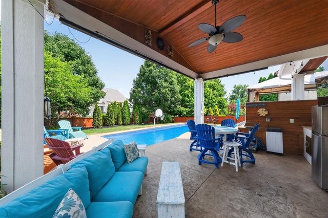 113 N Ruby Red Lane, 8852, Delaware, OH 43015