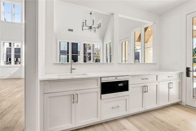 100 Carlyle Lane, Fayetteville, GA 30214