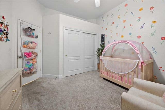 2946 Roberts Avenue, Clovis, CA 93611