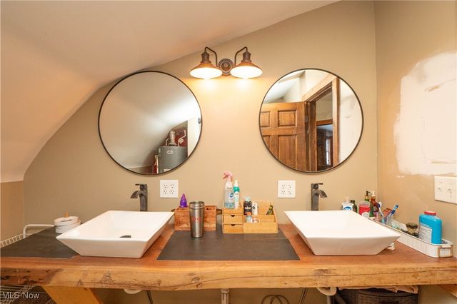 8178 Navarre Road SW, Massillon, OH 44646