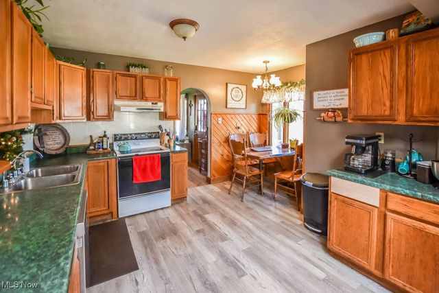 8178 Navarre Road SW, Massillon, OH 44646