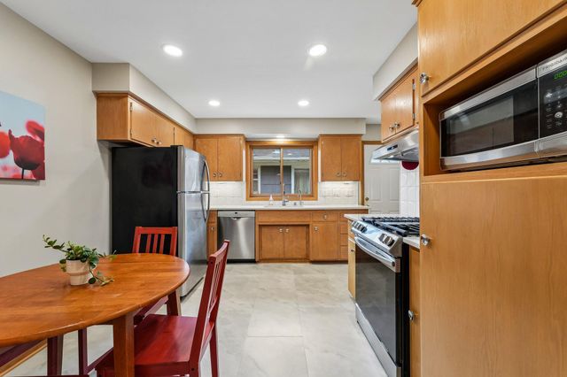 5749 Upton Avenue S, Minneapolis, MN 55410