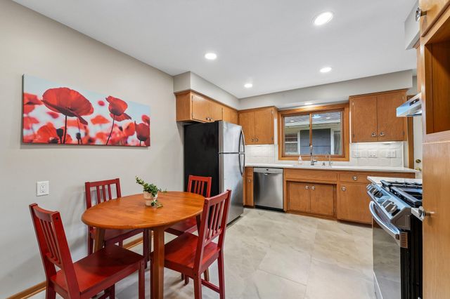 5749 Upton Avenue S, Minneapolis, MN 55410
