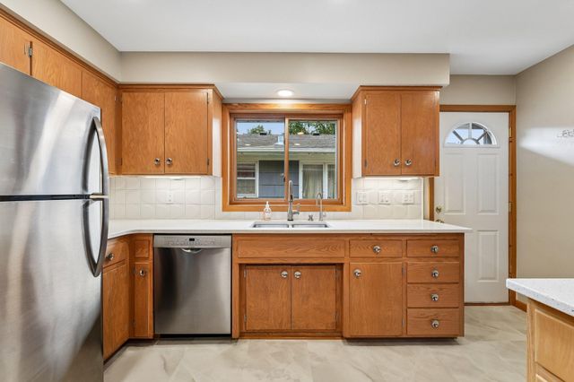 5749 Upton Avenue S, Minneapolis, MN 55410
