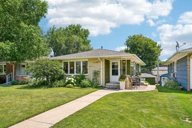 5749 Upton Avenue S, Minneapolis, MN 55410