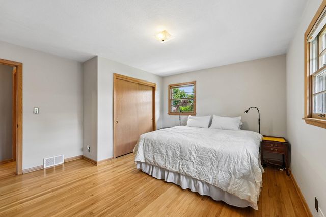 5749 Upton Avenue S, Minneapolis, MN 55410