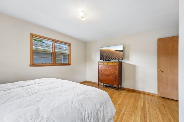 5749 Upton Avenue S, Minneapolis, MN 55410