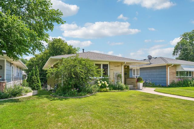 5749 Upton Avenue S, Minneapolis, MN 55410