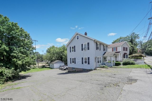 981 Valley Rd, Clifton City, NJ 07013